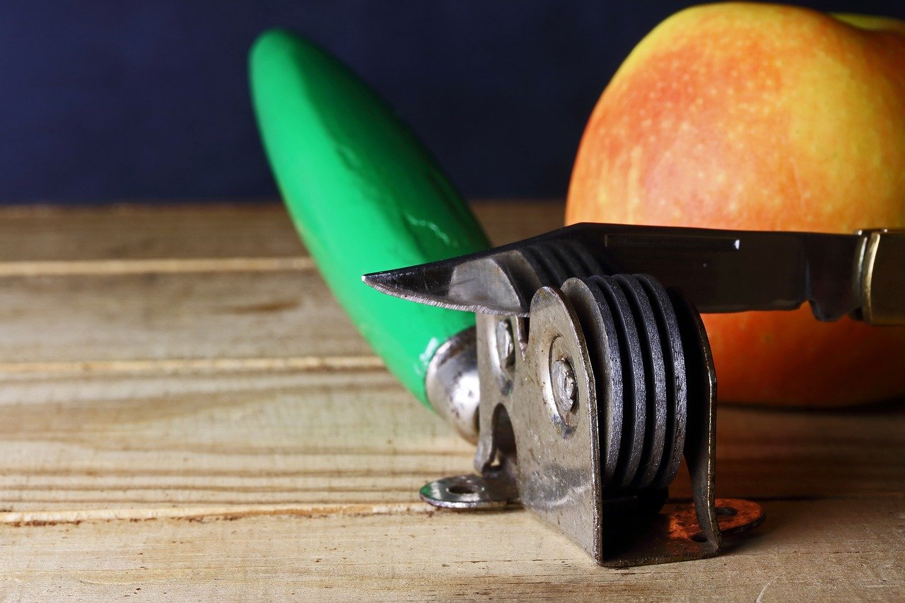 Tranchant parfait : Ces astuces pour aiguiser vos couteaux de cuisine.